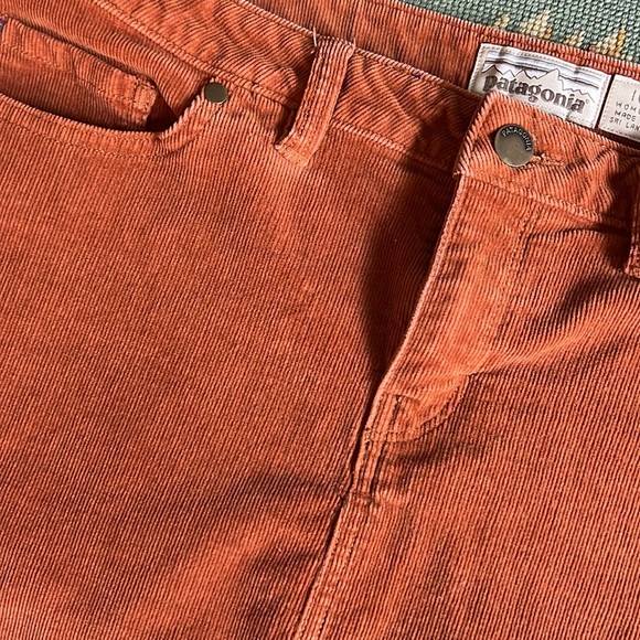 Patagonia Women’s Corduroy Skirt - Picture 3 of 8
